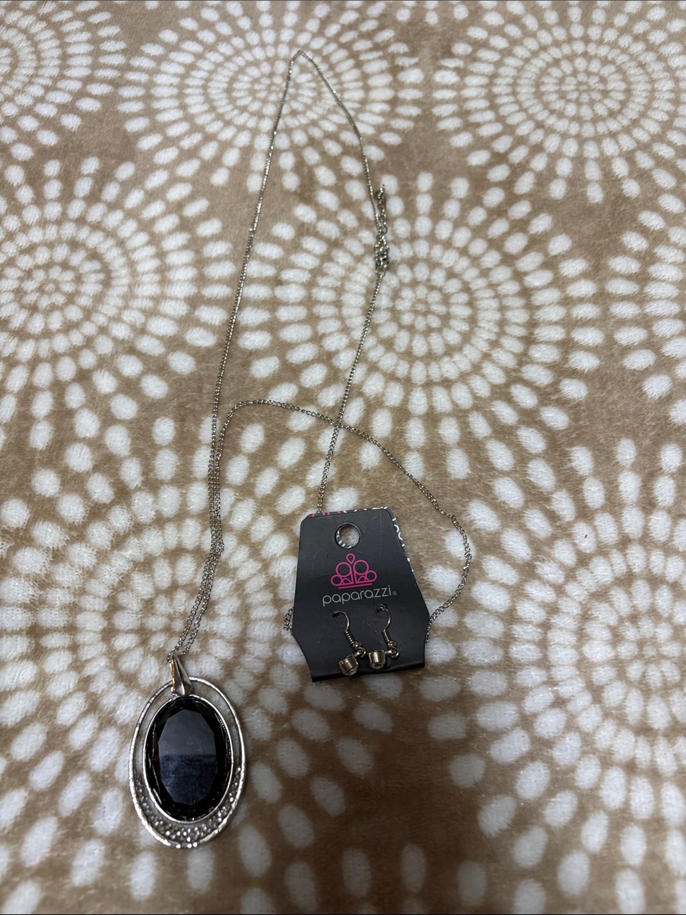 paparazzi Silver Necklace with Black Pendant and earrings